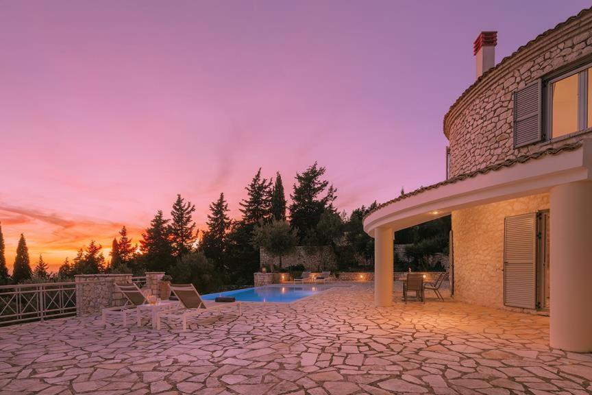 Villa The Round House Vlachopoulátika Exterior foto